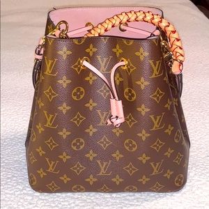Beautiful NeoNeo LV handbag